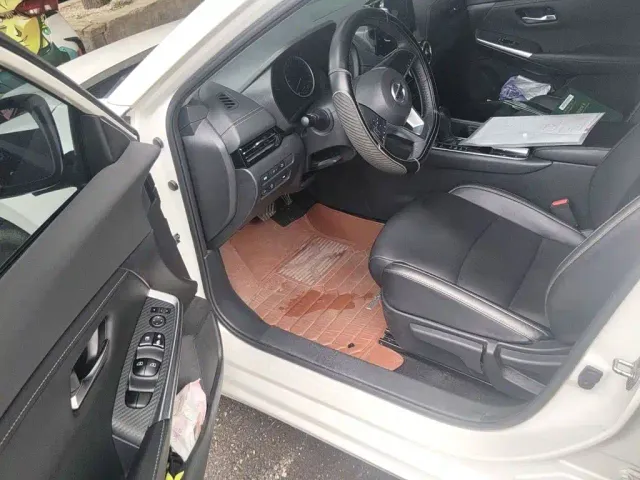 Nissan Sylphy — Фото автомобиля 13