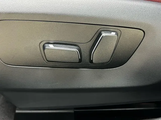 BMW 5 Series — Фото автомобиля 21