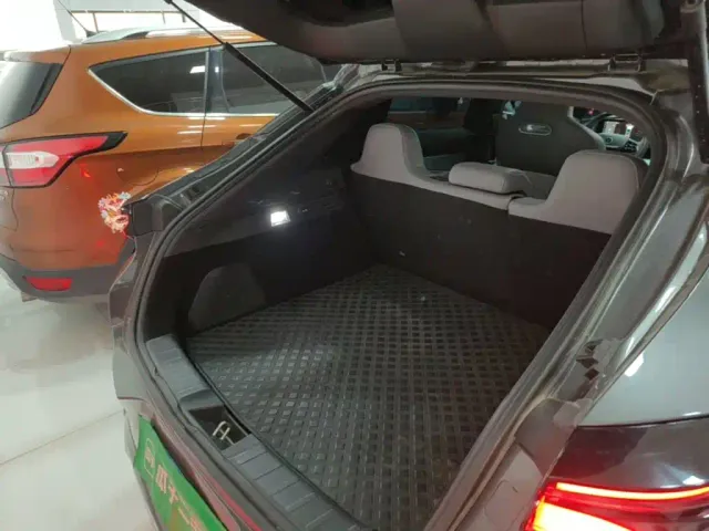 Changan UNI-T — Фото автомобиля 18