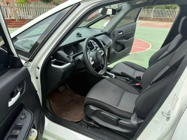 Honda Fit — Фото автомобиля 8