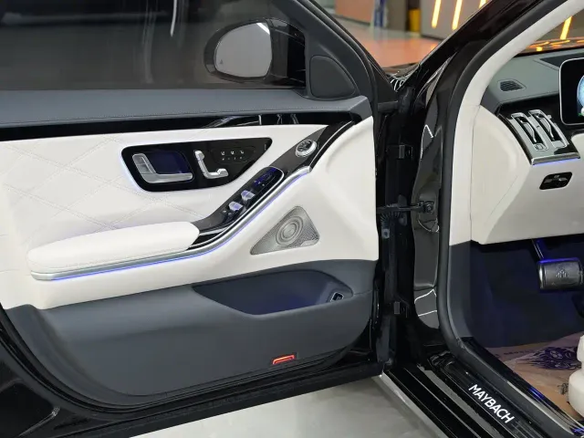 Mercedes-Benz Maybach S-Class — Фото автомобиля 6