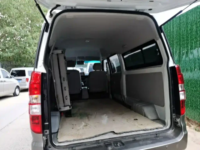 Jinbei New Hiace X30L — Фото автомобиля 18