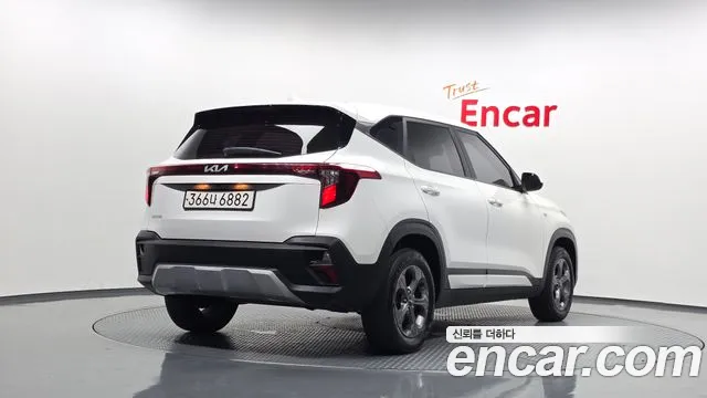 Kia Seltos New — Фото автомобиля 2