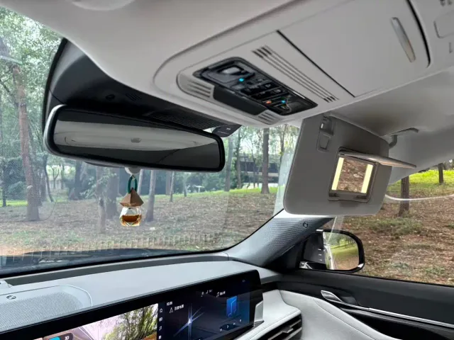 Ford Edge — Фото автомобиля 18