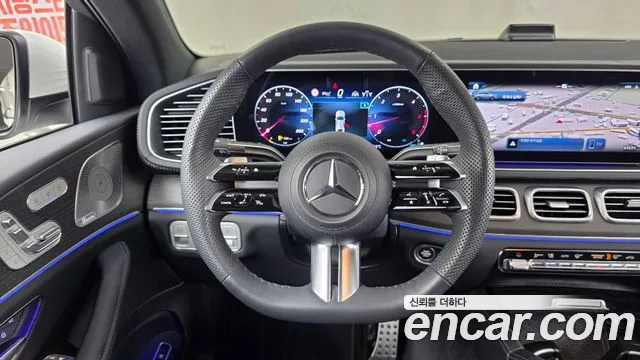 Mercedes-Benz GLE-Class — Фото автомобиля 12