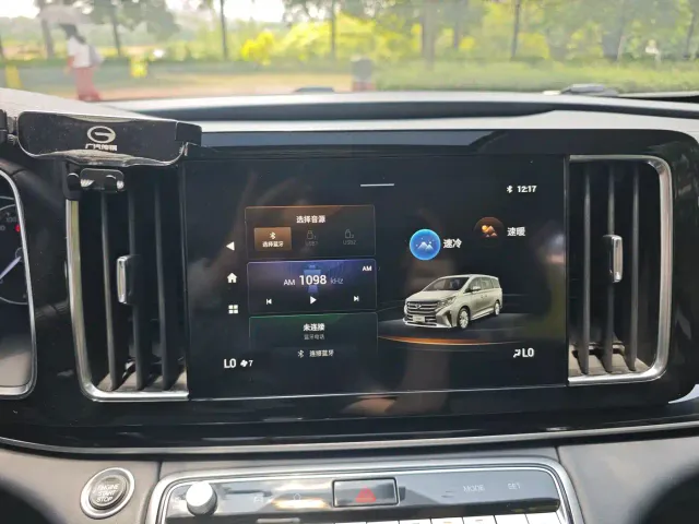 GAC Trumpchi M8 — Фото автомобиля 16