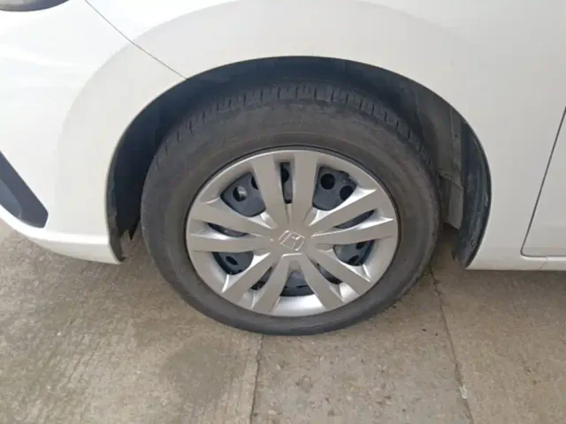 Honda Fit — Фото автомобиля 22