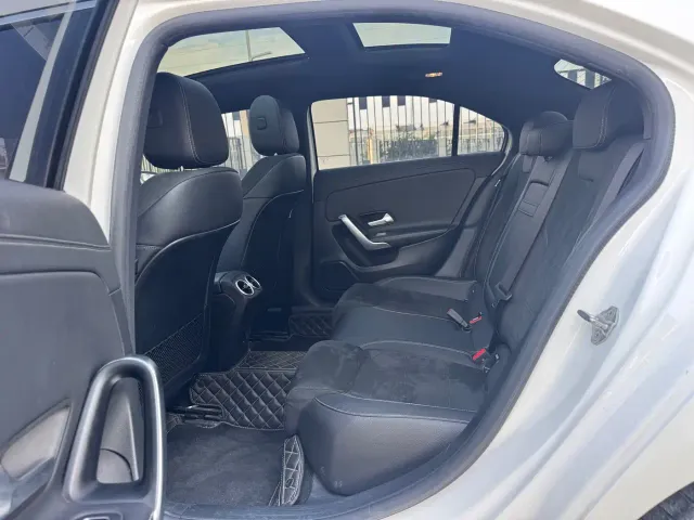 Mercedes-Benz A-Class — Фото автомобиля 7