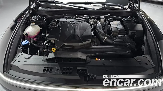 Hyundai Grandeur Grandeur (GN7) 3.5 Бензин 2WD — Фото автомобиля 6