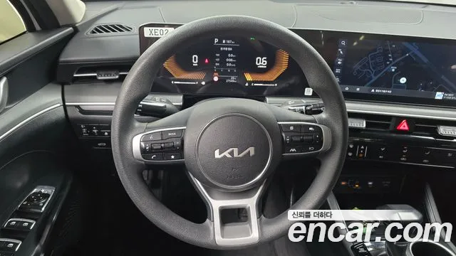Kia K5 Новый K5 3 поколение 2.0 LPi(Для проката) — Фото автомобиля 12