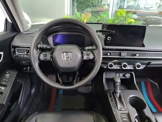 Honda Civic — Фото автомобиля 2