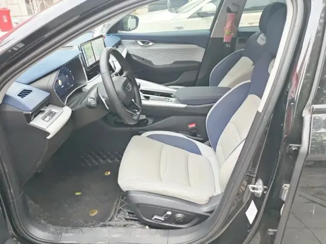 Geely Xingrui — Фото автомобиля 9