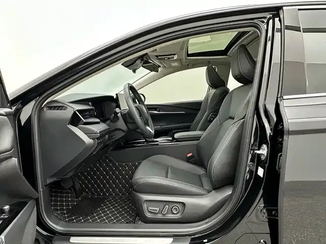 Toyota Camry — Фото автомобиля 12