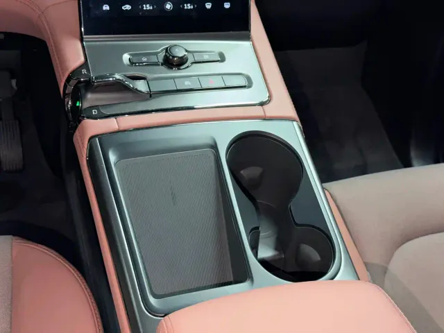 Nio EC6 — Фото автомобиля 14