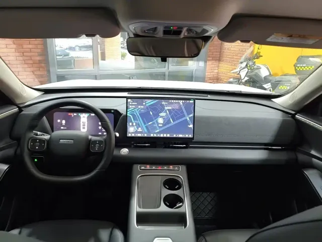 Haval H6L — Фото автомобиля 12