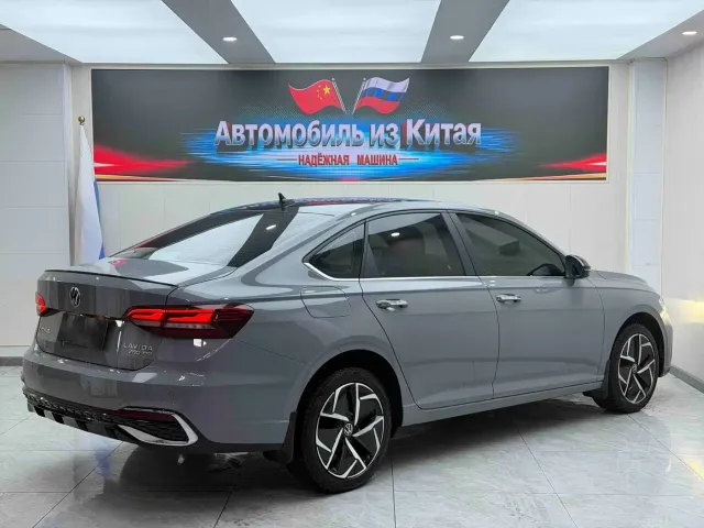 Volkswagen Lavida — Фото автомобиля 4