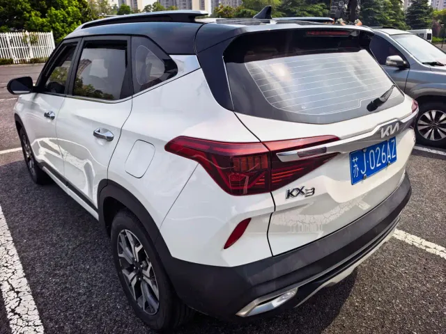 Kia KX3 Smart Run 2021 1.5L CVT Fashion Edition — Фото автомобиля 6