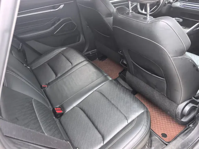 Geely Emgrand — Фото автомобиля 13