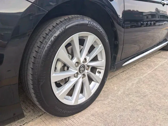 Toyota Camry — Фото автомобиля 19