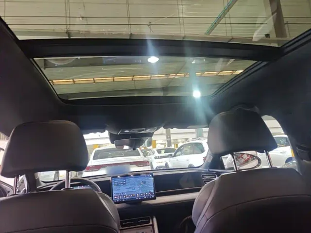 BYD Qin L — Фото автомобиля 17