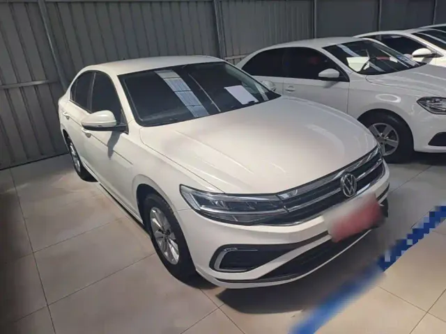 Volkswagen Bora — Фото автомобиля 21