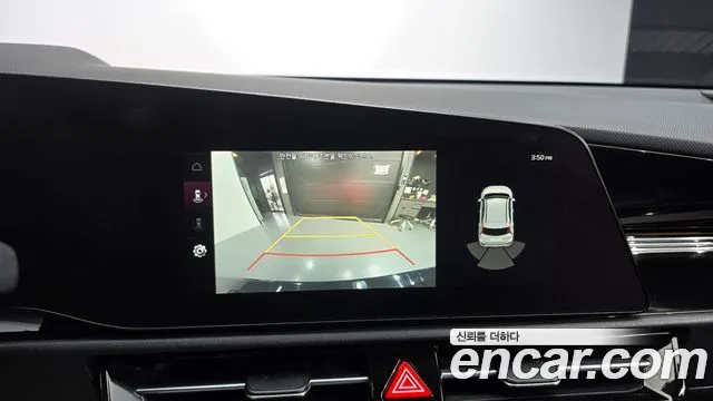 Kia Niro Niro (New) — Фото автомобиля 14