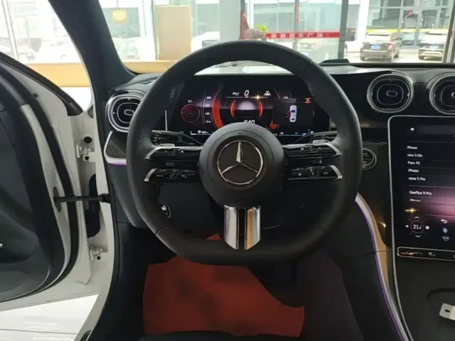 Mercedes-Benz C-Class — Фото автомобиля 10