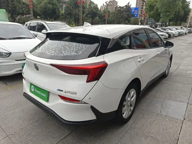 Buick Velite 6 — Фото автомобиля 6