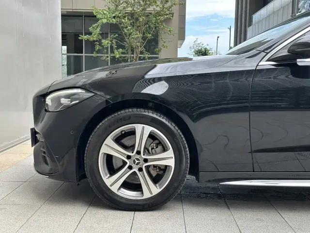 Mercedes-Benz C-Class — Фото автомобиля 5