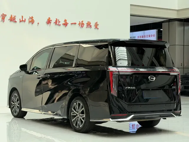 GAC Trumpchi M8 — Фото автомобиля 7