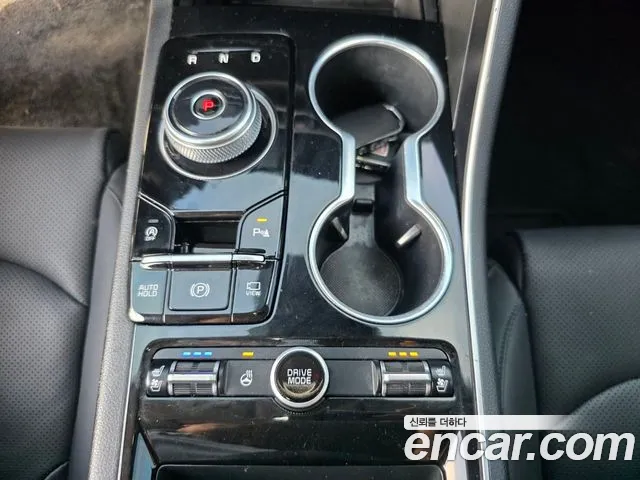 Kia K5 Generation 3 — Фото автомобиля 8