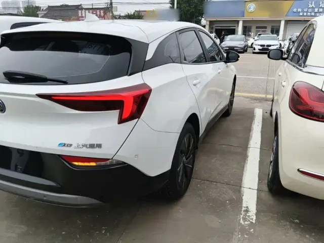 Buick Velite 6 — Фото автомобиля 23