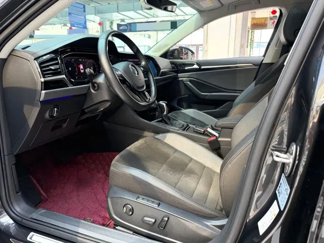 Volkswagen Sagitar — Фото автомобиля 7
