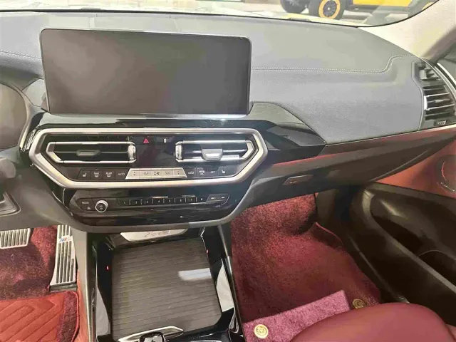 BMW X3 — Фото автомобиля 9