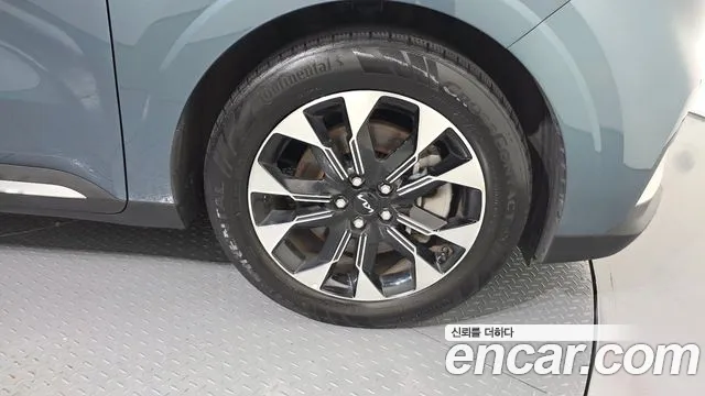 Kia Canival Carnival 4 поколение Дизель 7 мест Signature — Фото автомобиля 20