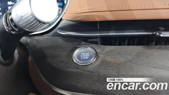 Genesis G80 Бензин 2.5 турбо AWD — Фото автомобиля 19