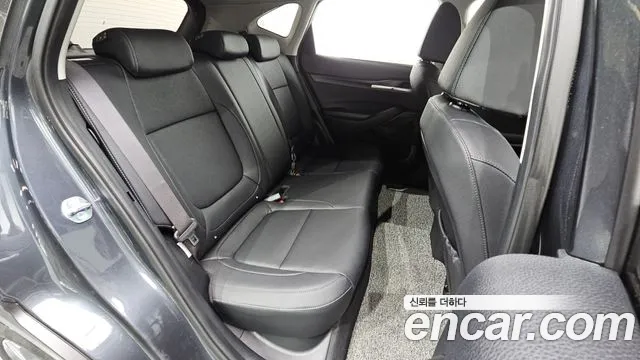 Kia Seltos — Фото автомобиля 17