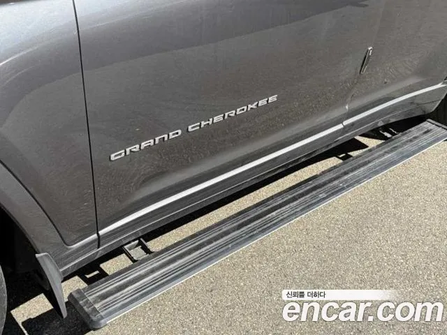 Jeep Cherokee WL — Фото автомобиля 11