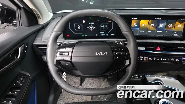 Kia EV6 — Фото автомобиля 13
