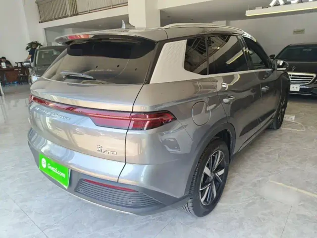 BYD Song Pro — Фото автомобиля 6