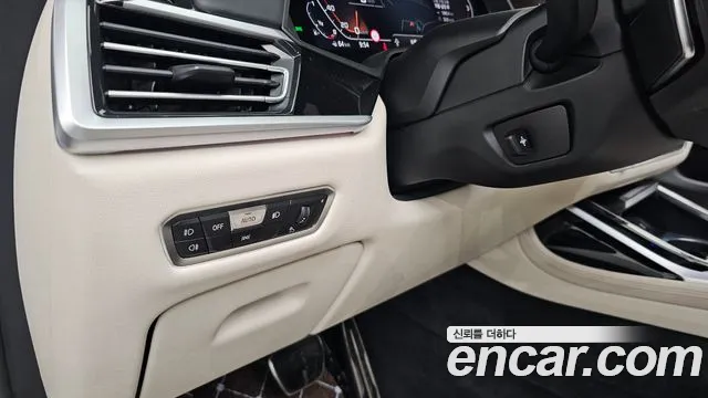 BMW X7 G07 — Фото автомобиля 27