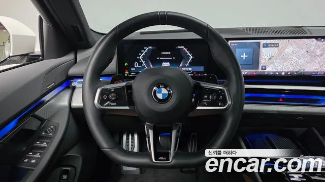 BMW 5 Series G60 — Фото автомобиля 19