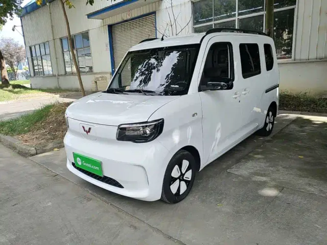 Фотография автомобиля — Wuling Zhiguang NEV