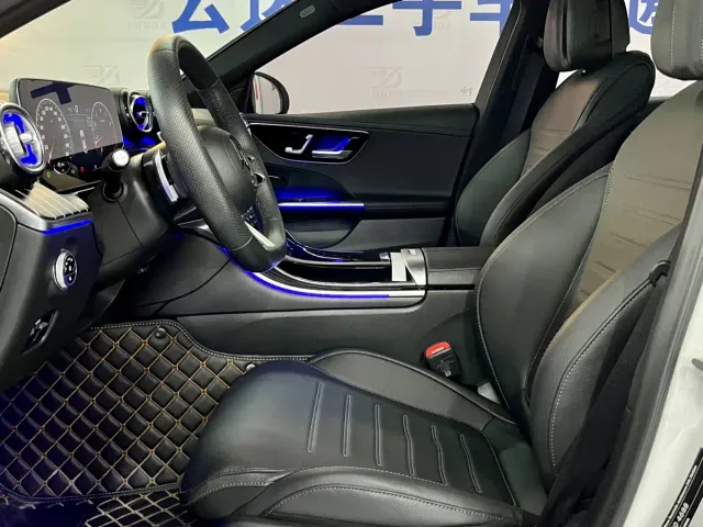 Mercedes-Benz C-Class — Фото автомобиля 9