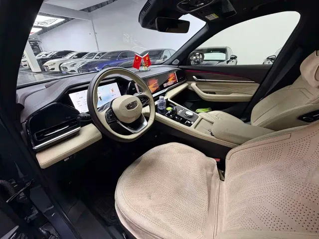 Geely Xingyue L — Фото автомобиля 5