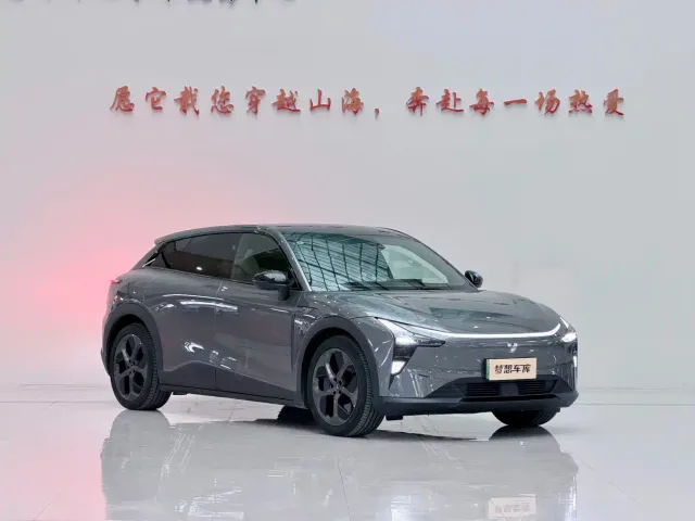 Jiyue Ji Yue 01 — Фото автомобиля 7