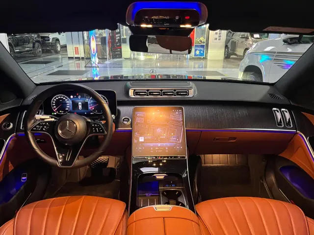 Mercedes-Benz S-Class — Фото автомобиля 16