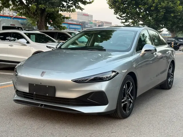 Фотография автомобиля — Roewe D7