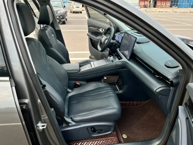Geely Galaxy E5 — Фото автомобиля 8
