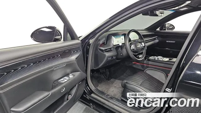 Genesis G90 RS4 — Фото автомобиля 15